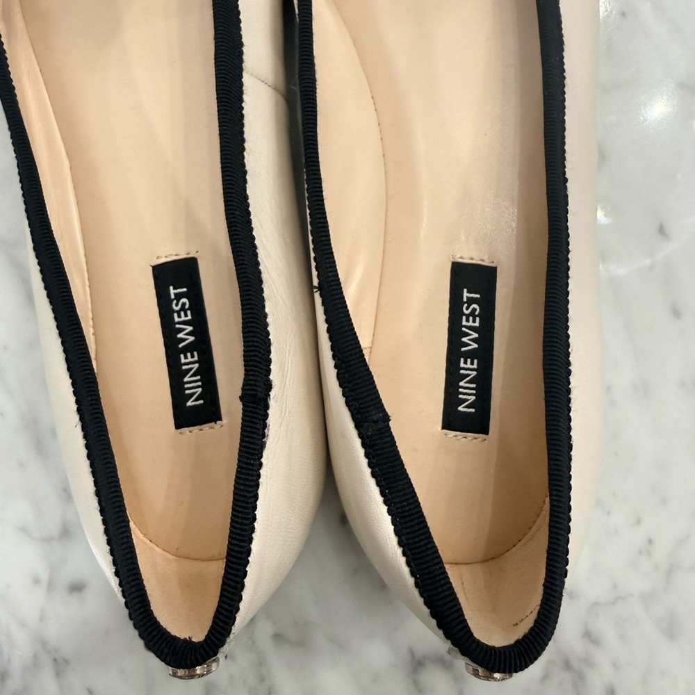 NEW Nine West Black and Cream Women's Flats Size 9 - Picture 5 of 8